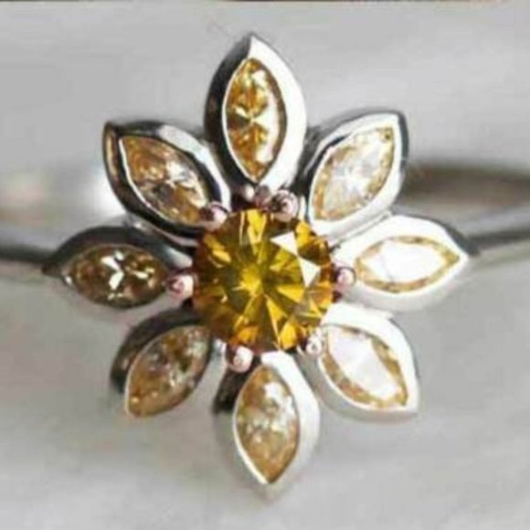 New “Host Pick" Gorgeous Boho 925 Silver CZ Sunflower Ring - Picture 2 of 2